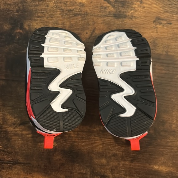 2021
Air Max 90 Toggle TD 'Infrared' Size 3C / Excellent - Picture 6 of 8